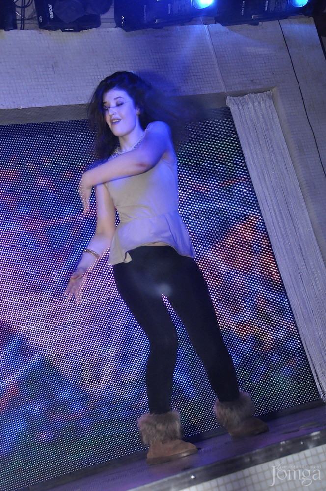 Фотография с Мокрая майка в Пятерочка