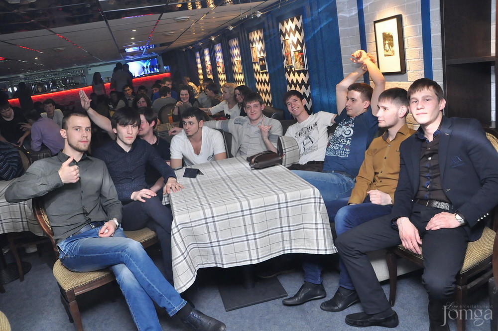 Фотография с Мокрая майка в Пятерочка