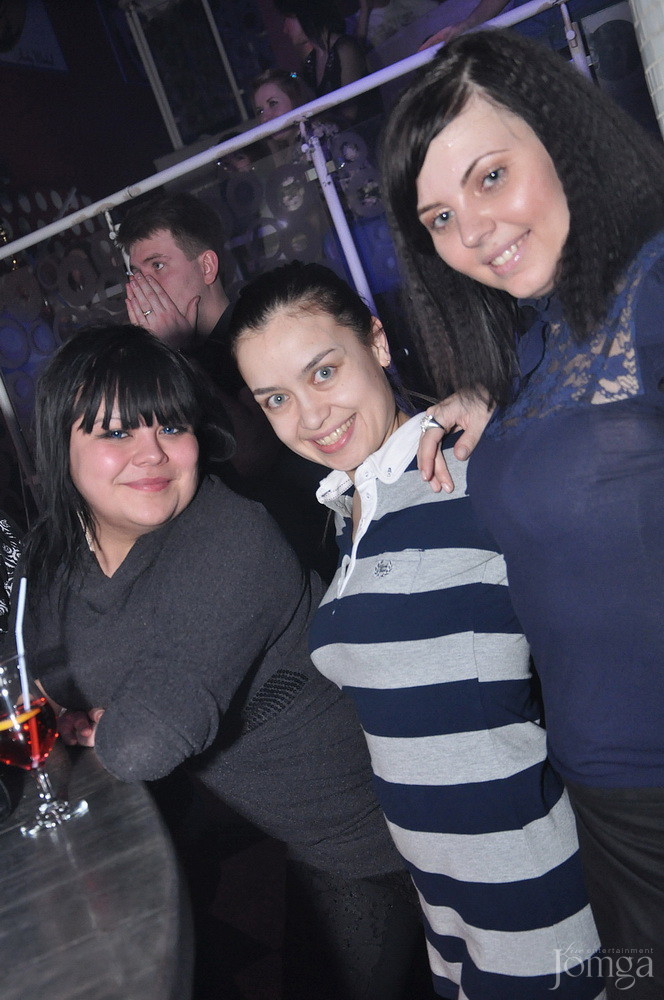 Фотография с Мокрая майка в Пятерочка