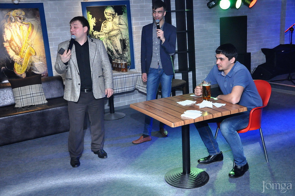 Фотография с Мокрая майка в Пятерочка