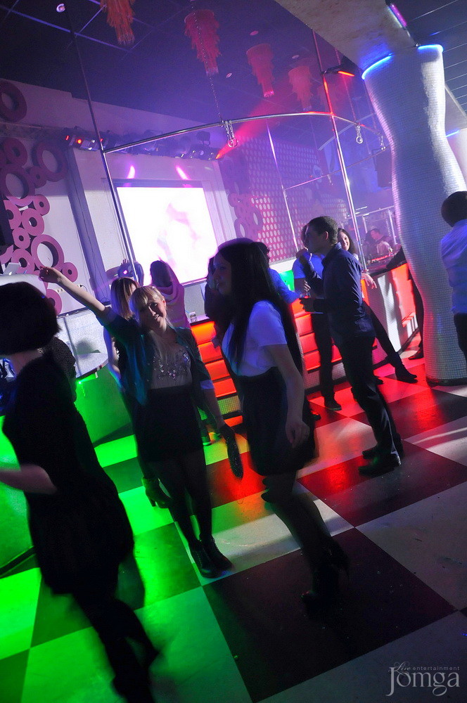 Фотография с Мокрая майка в Пятерочка