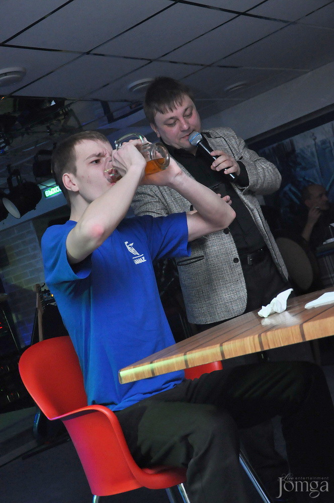 Фотография с Мокрая майка в Пятерочка