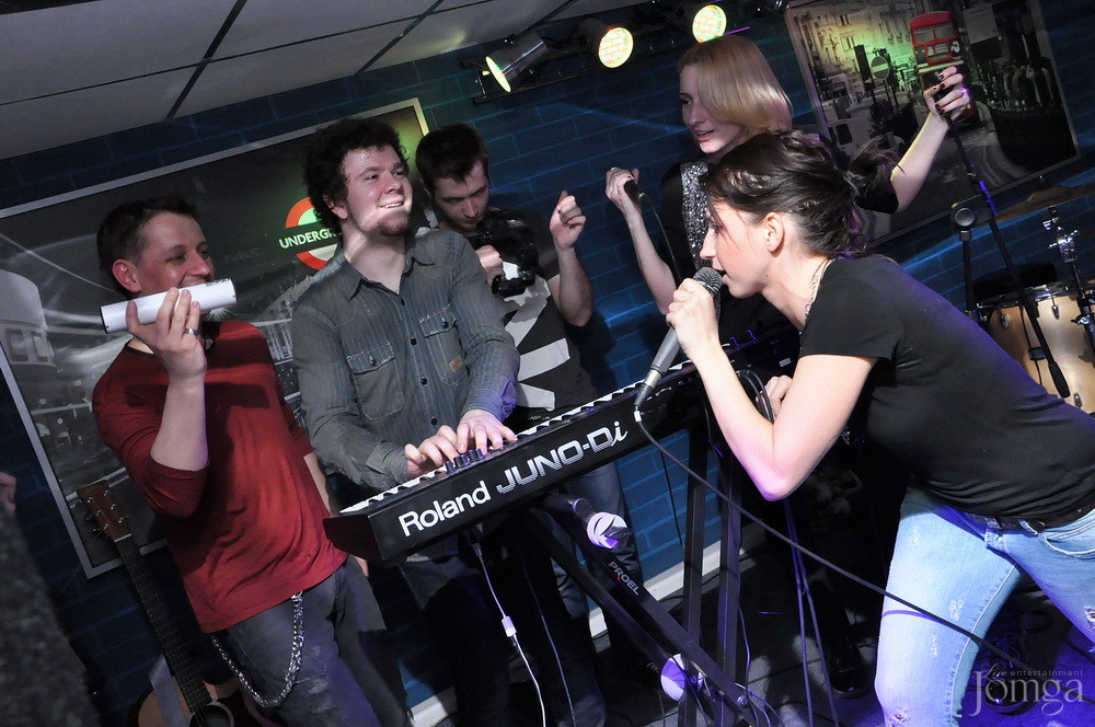 Фотография с Мураками в Пятерочка