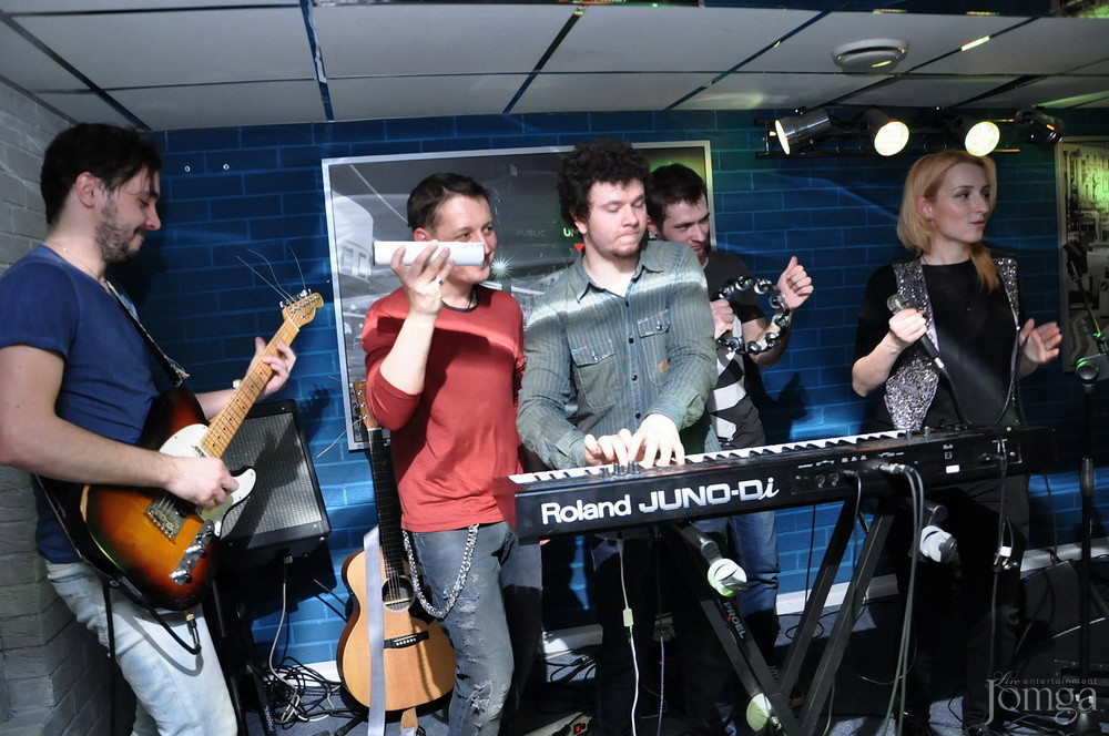 Фотография с Мураками в Пятерочка