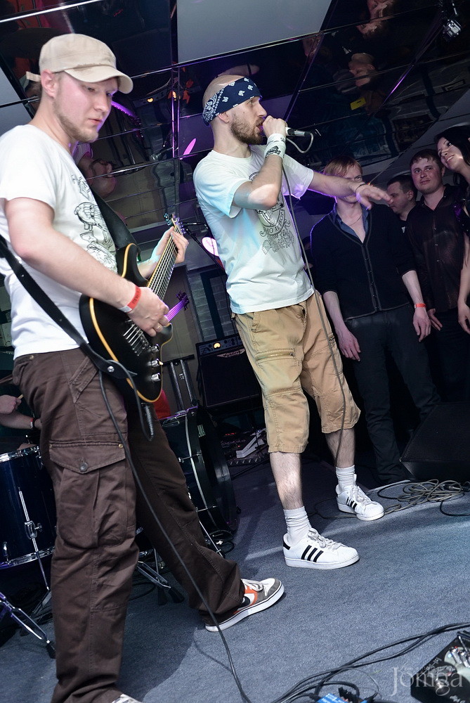 Фотография с гр. "Гродень" в Пятерочка