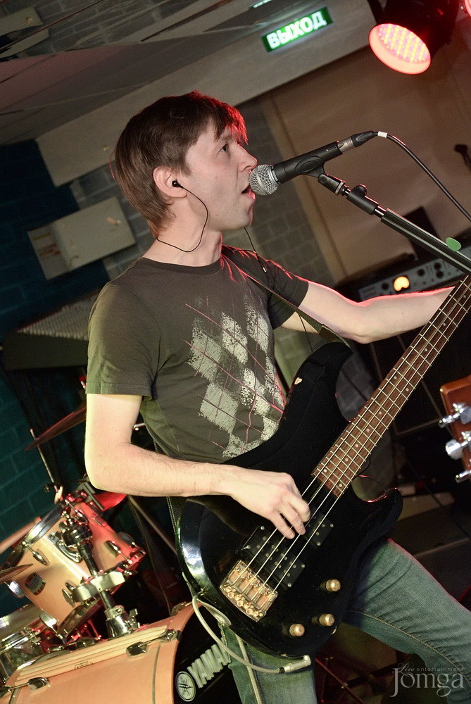 Фотография с гр. "ЭССЕ" в Пятерочка