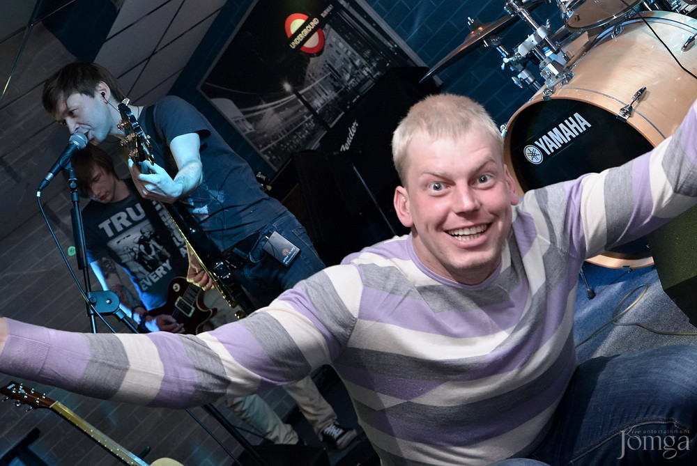 Фотография с гр. "ЭССЕ" в Пятерочка