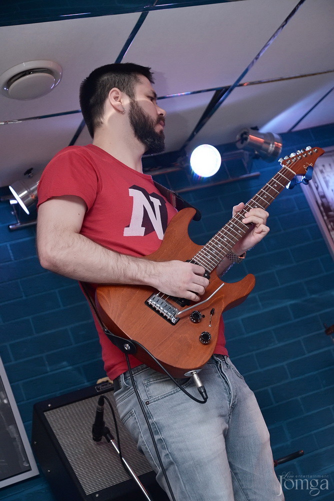 Фотография с гр. "Лагранж" в Пятерочка