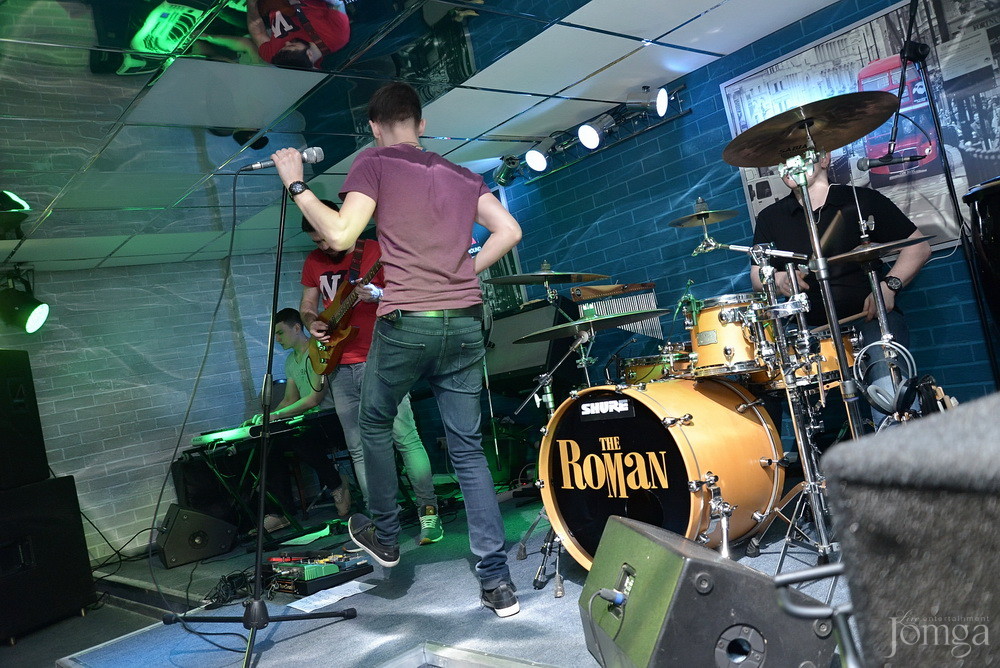 Фотография с гр. "Лагранж" в Пятерочка