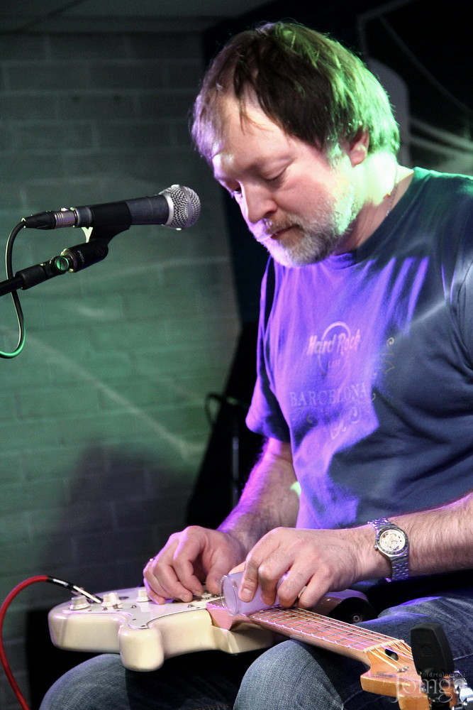 Фотография с гр. "Листья травы" в Пятерочка