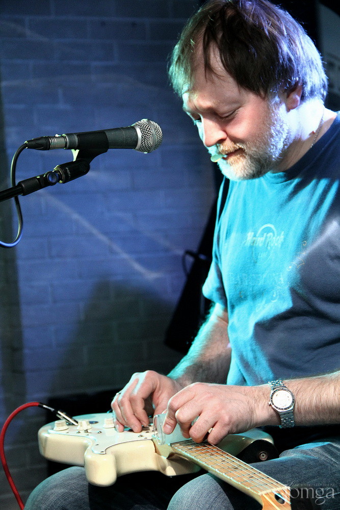 Фотография с гр. "Листья травы" в Пятерочка