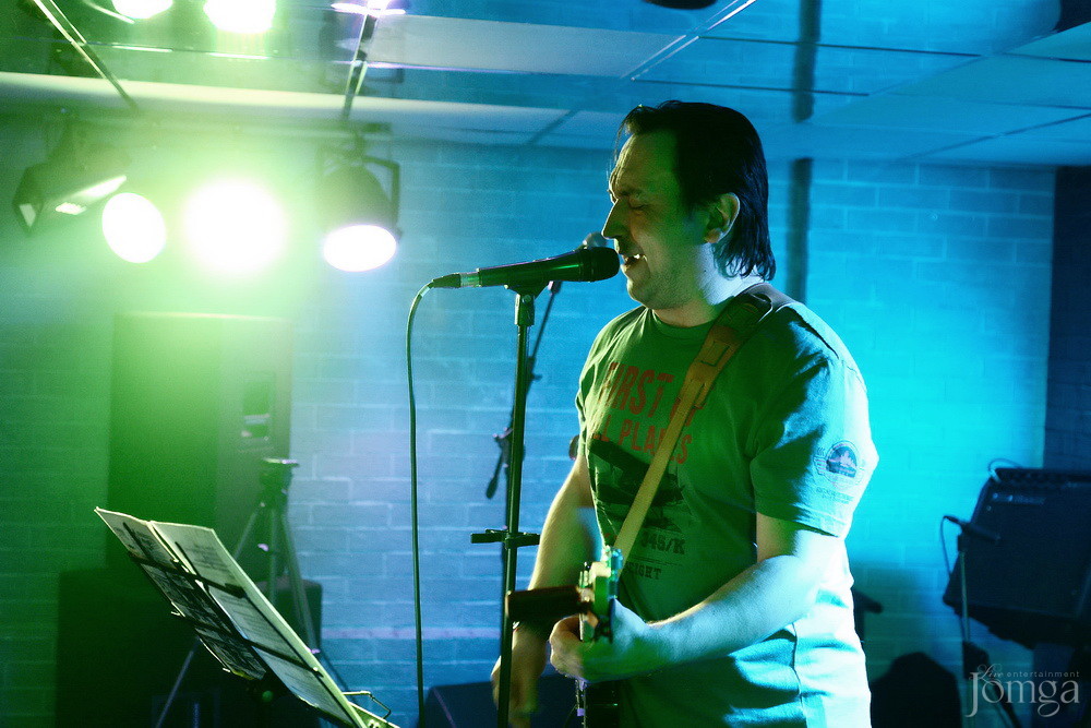 Фотография с Мокрая майка в Пятерочка