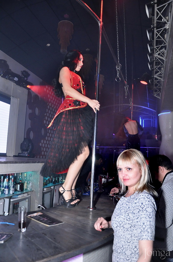 Фотография с Мокрая майка в Пятерочка