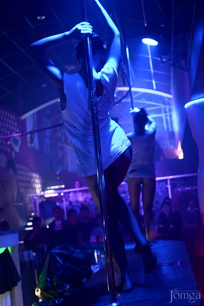 Фотография с Мокрая майка в Пятерочка