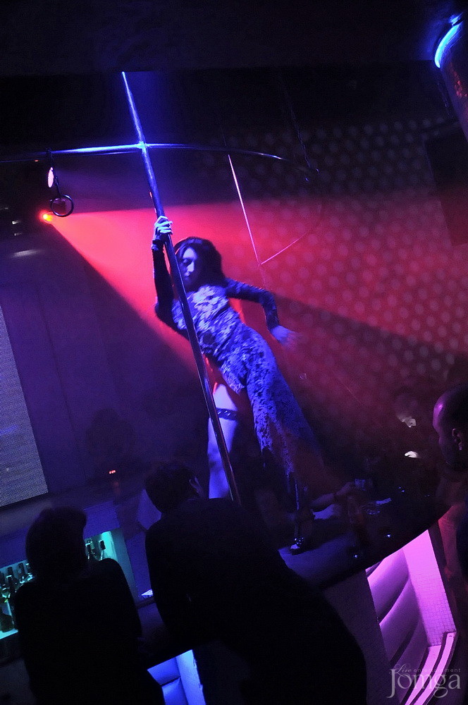 Фотография с Мокрая майка в Пятерочка