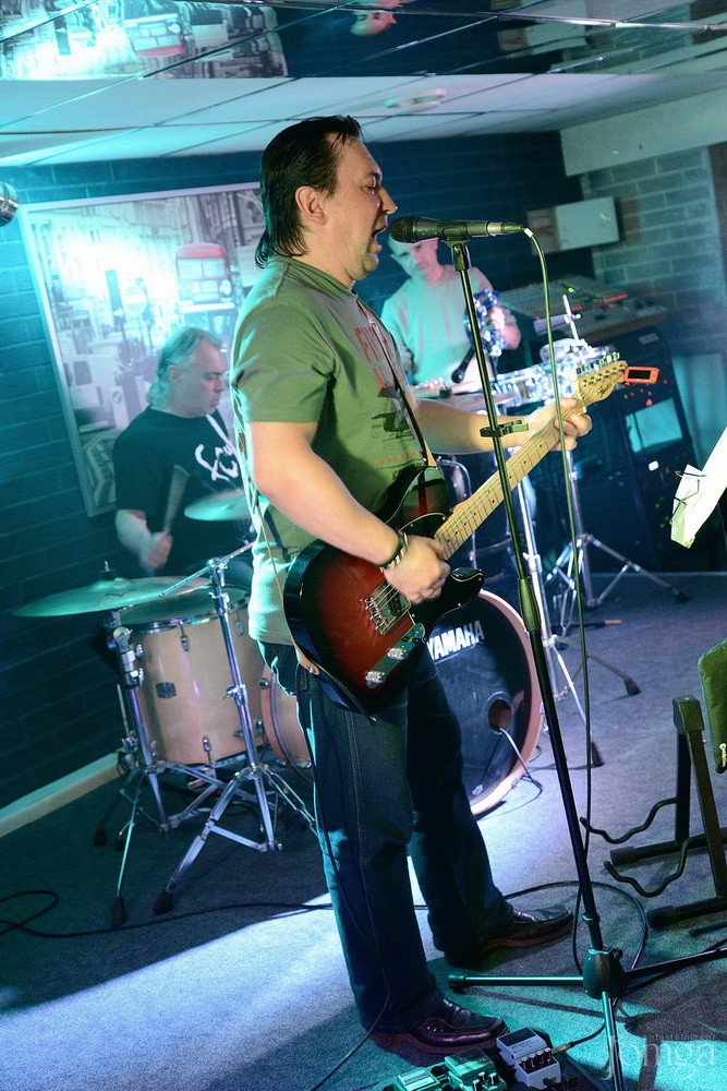 Фотография с Мокрая майка в Пятерочка