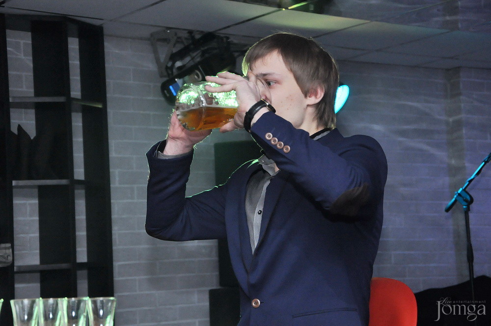 Фотография с Мокрая майка в Пятерочка