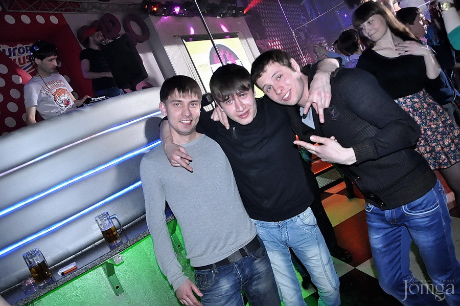 Фотография с PENTHOUSE в Пятерочка