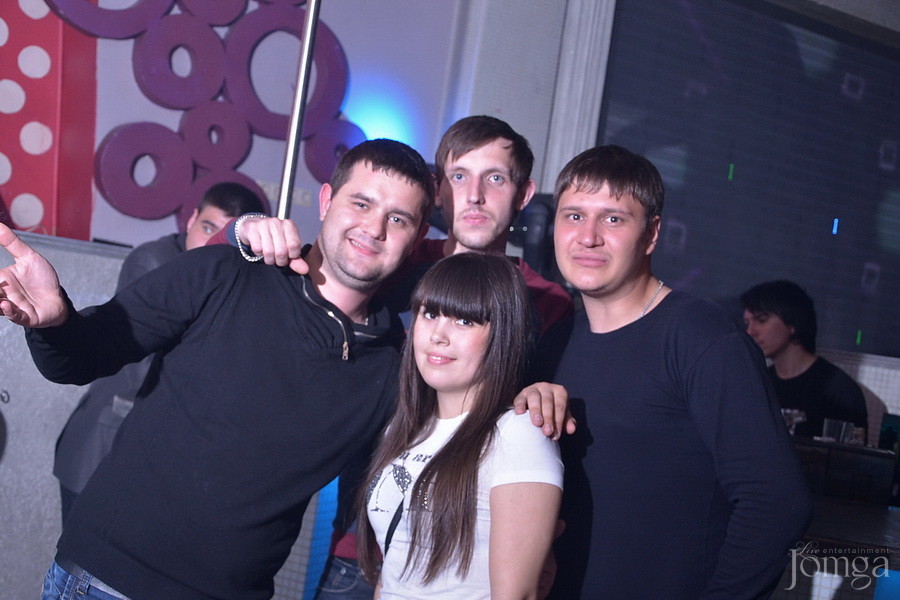 Фотография с Мокрая майка в Пятерочка