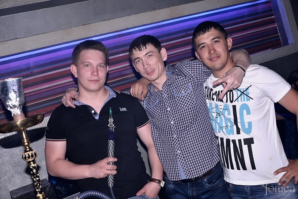 Фотография с Мокрая майка в Пятерочка