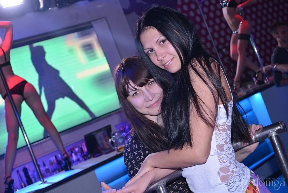 Фотография с Мокрая майка в Пятерочка