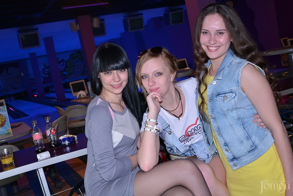 Фотография с Мокрая майка в Пятерочка