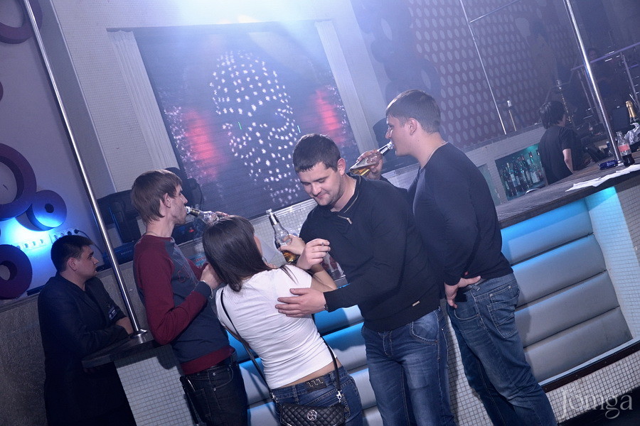 Фотография с Мокрая майка в Пятерочка