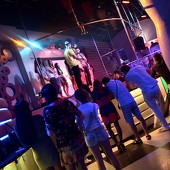 Мокрая майка фото 57