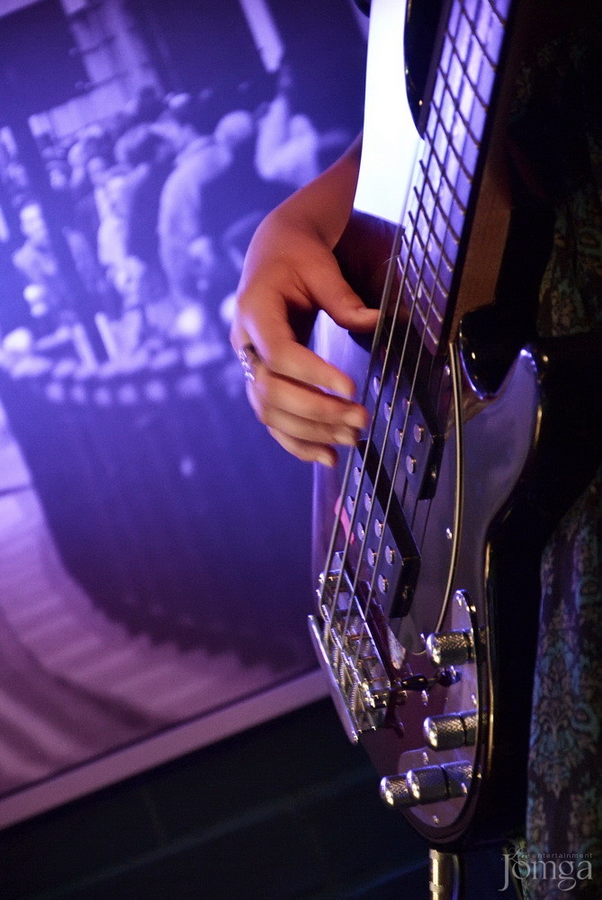 Фотография с гр. Own Way в Пятерочка