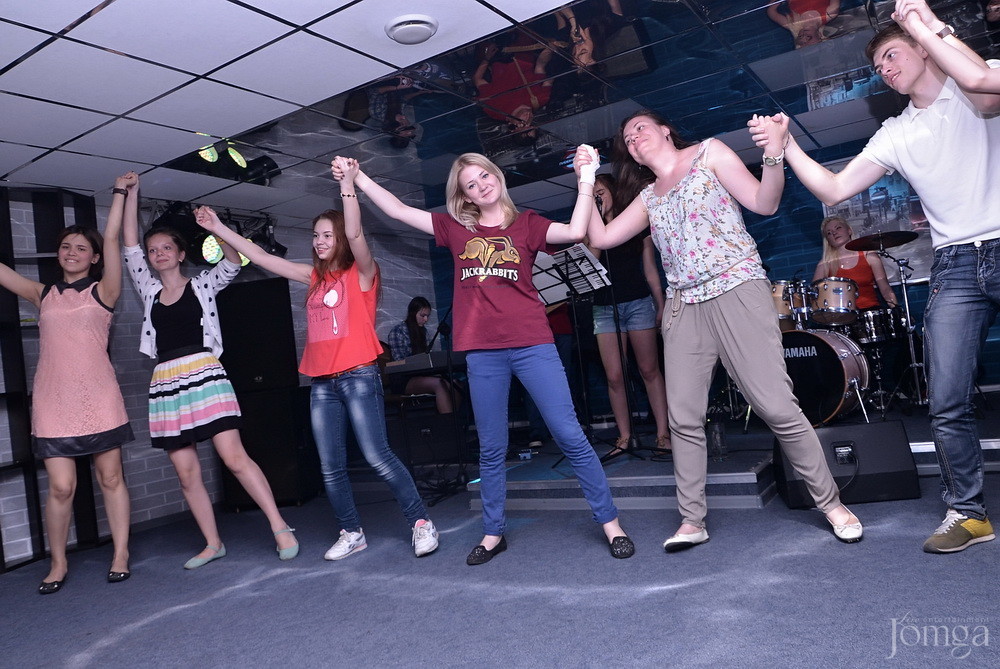 Фотография с гр. Own Way в Пятерочка