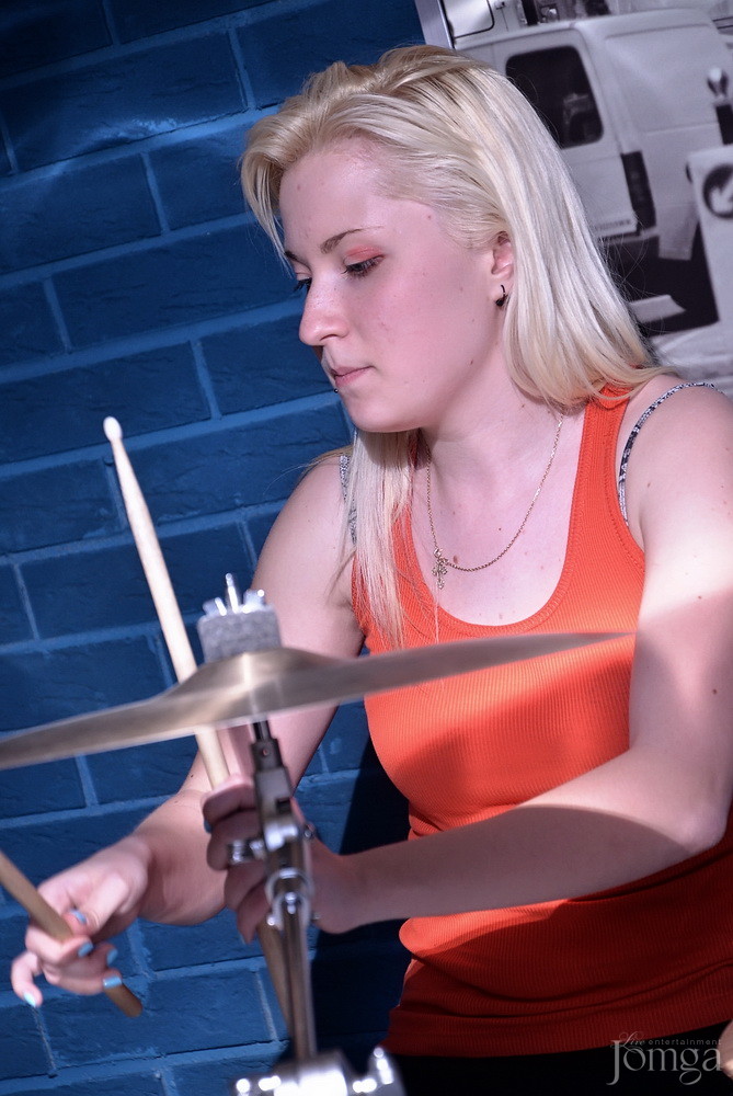 Фотография с гр. Own Way в Пятерочка