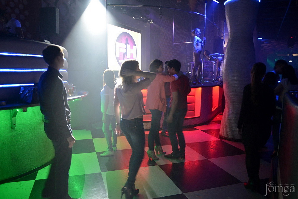 Фотография с PENTHOUSE в Пятерочка