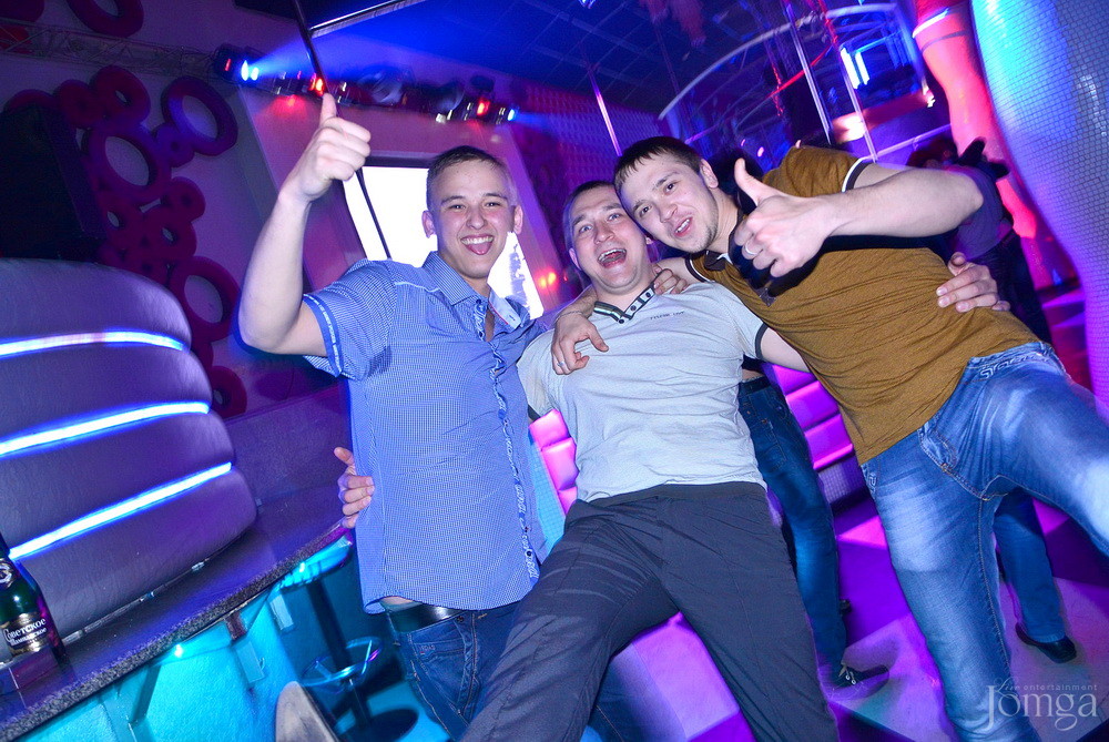 Фотография с Первомай! в Пятерочка