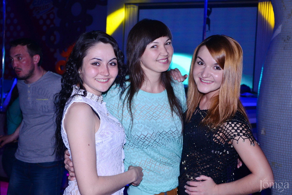 Фотография с Первомай! в Пятерочка