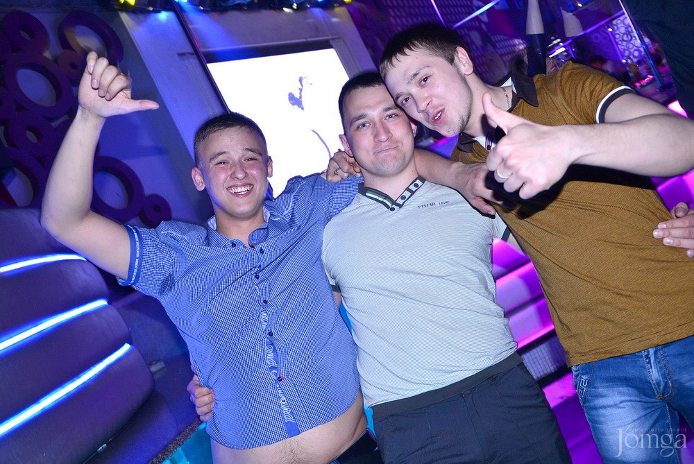 Фотография с Первомай! в Пятерочка