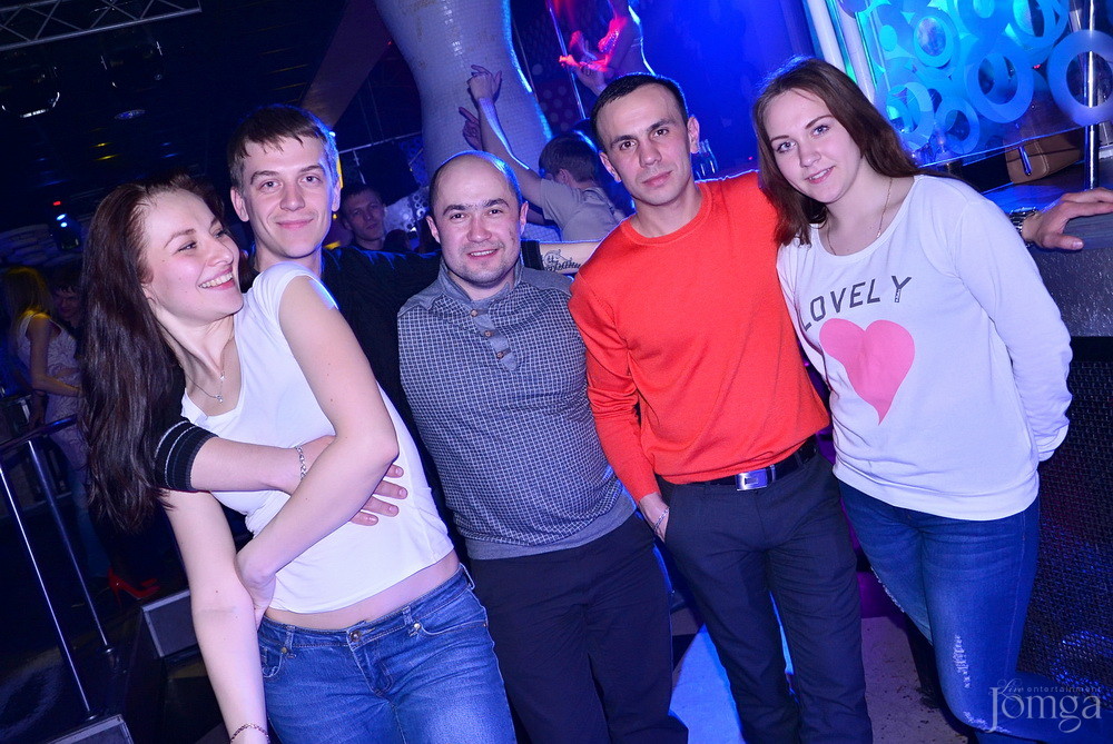 Фотография с Первомай! в Пятерочка