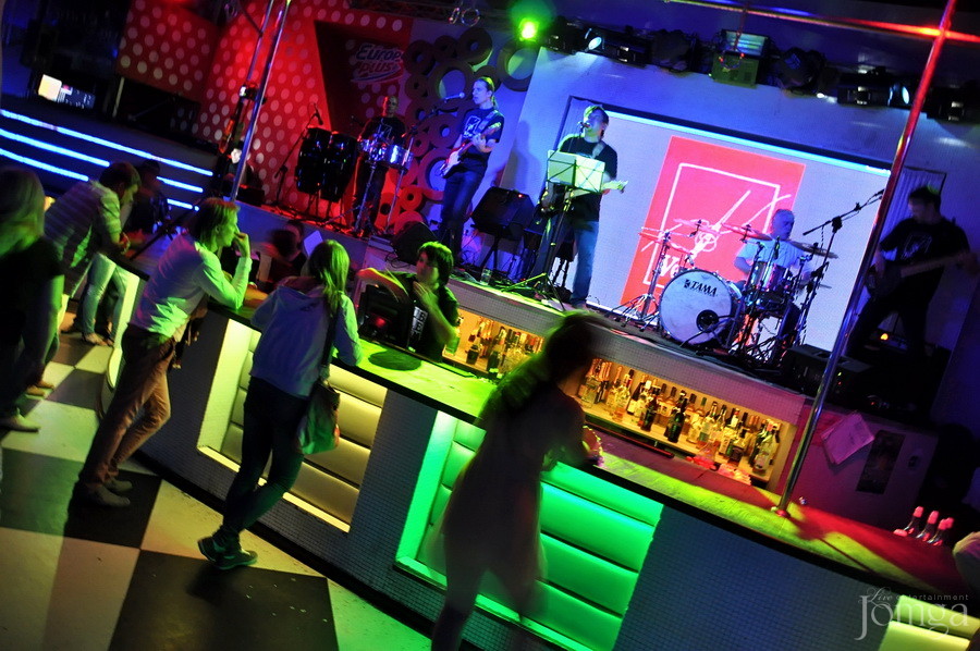 Фотография с гр "ВЕРЕТЕНО" - нам 8 лет в Пятерочка