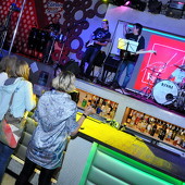 гр "ВЕРЕТЕНО" - нам 8 лет фото 63