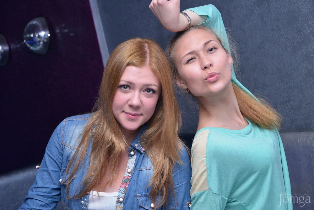 Фотография с Мокрая майка в Пятерочка