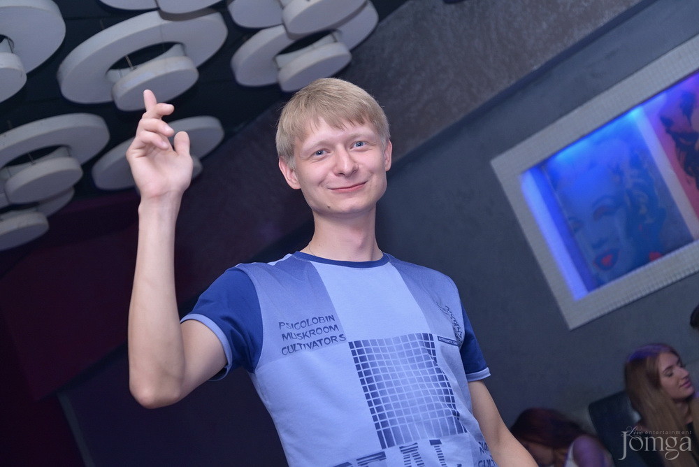 Фотография с PENTHOUSE в Пятерочка