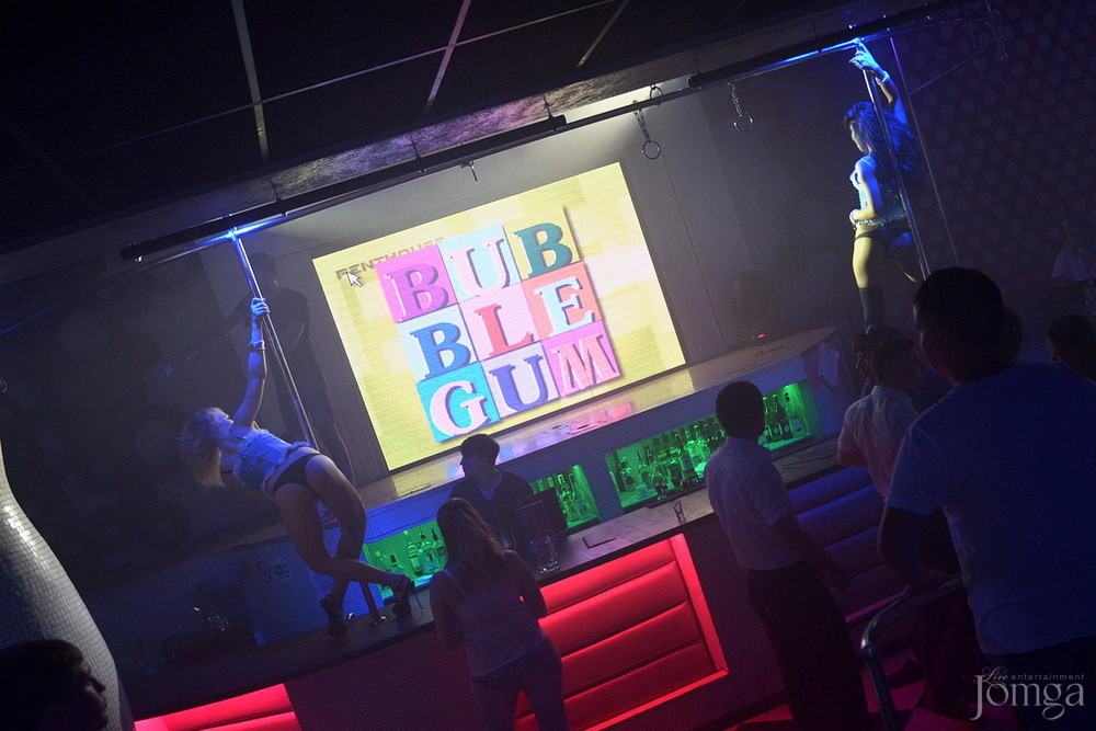 Фотография с PENTHOUSE в Пятерочка