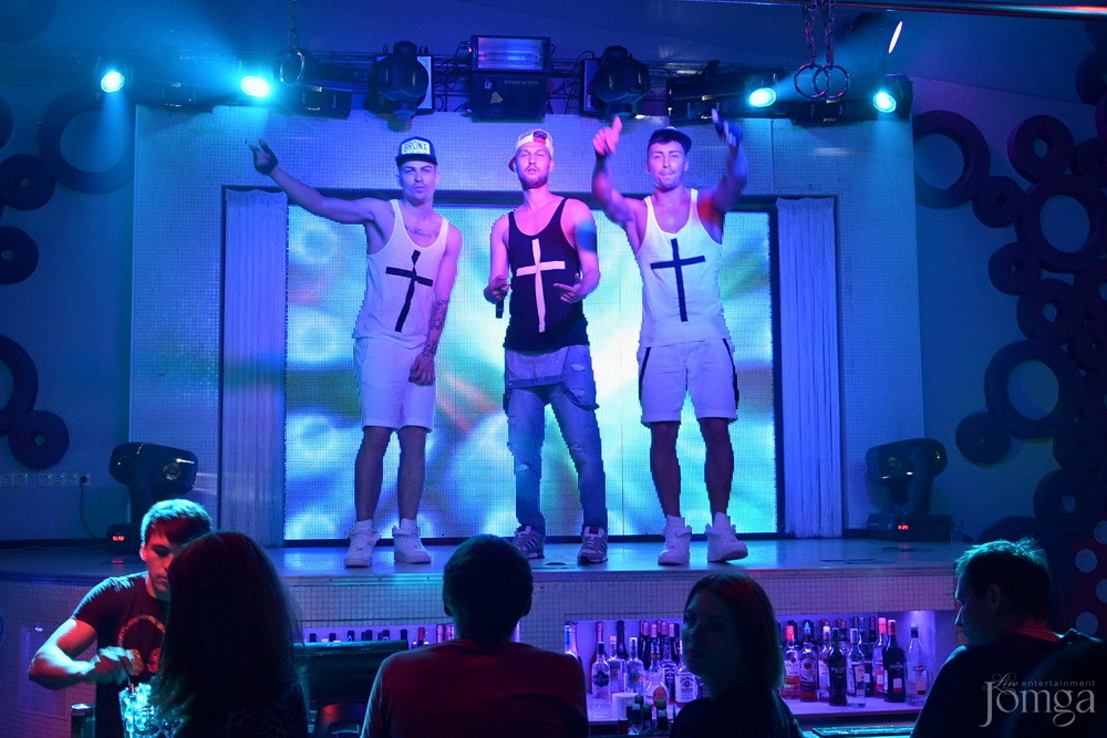 Фотография с VIP в Пятерочка