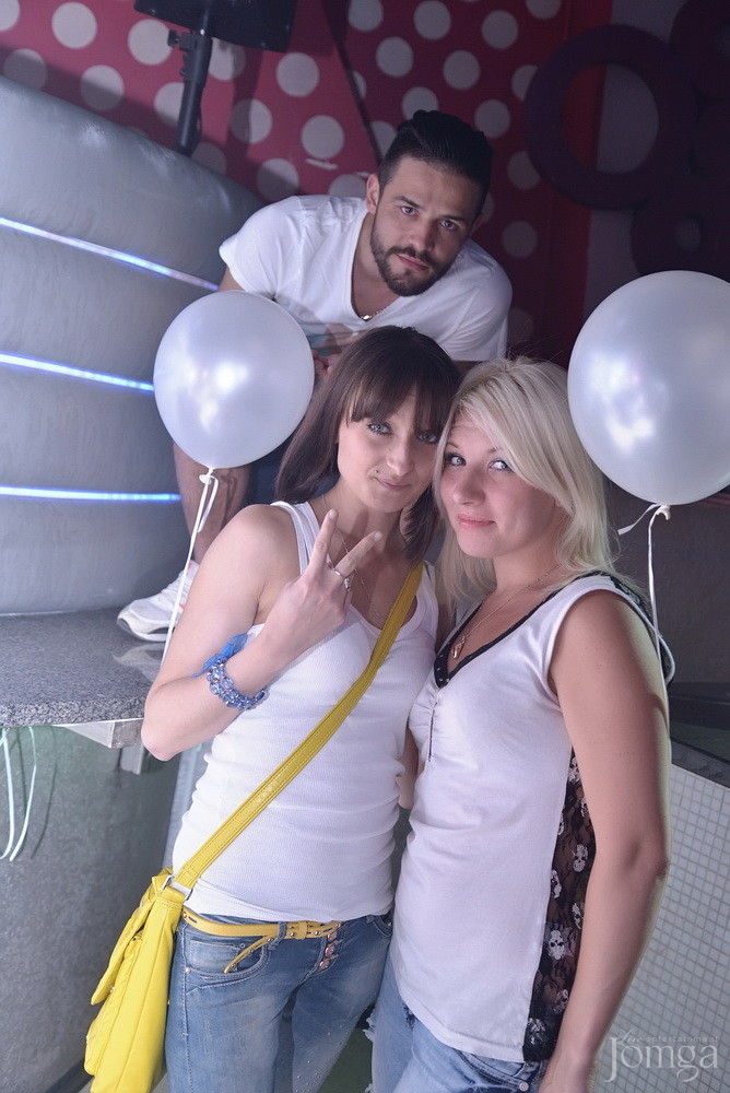 Фотография с White night в Пятерочка