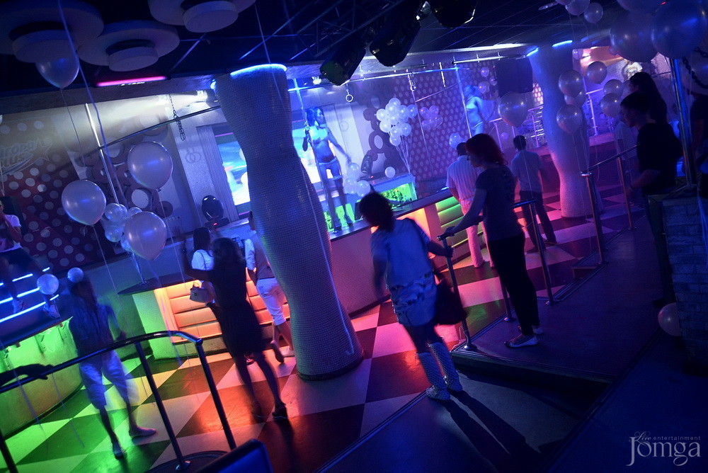 Фотография с White night в Пятерочка