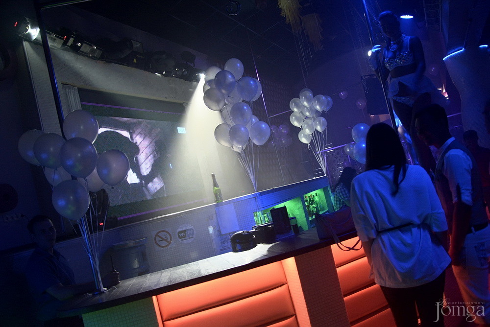 Фотография с White night в Пятерочка