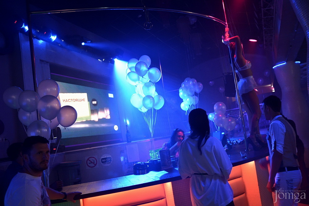 Фотография с White night в Пятерочка