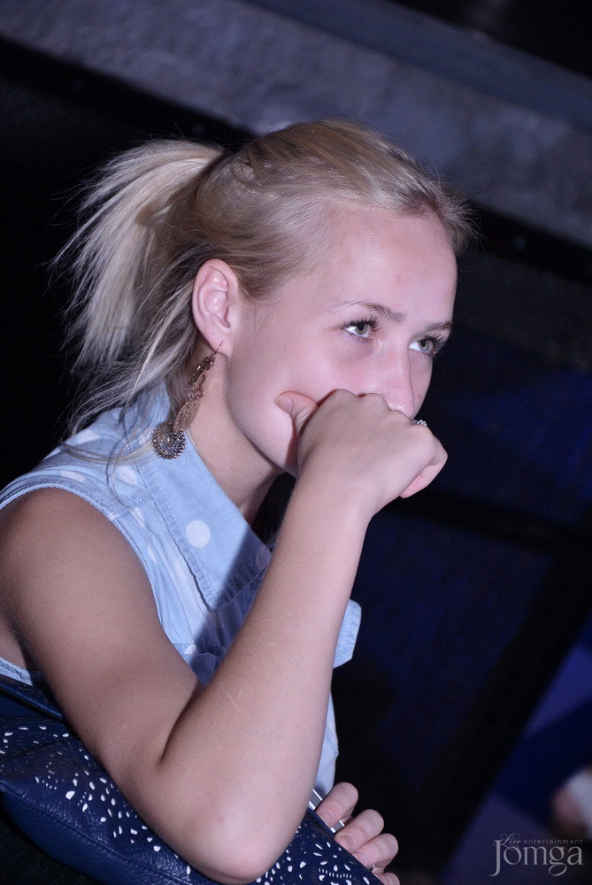 Фотография с Мокрая майка в Пятерочка