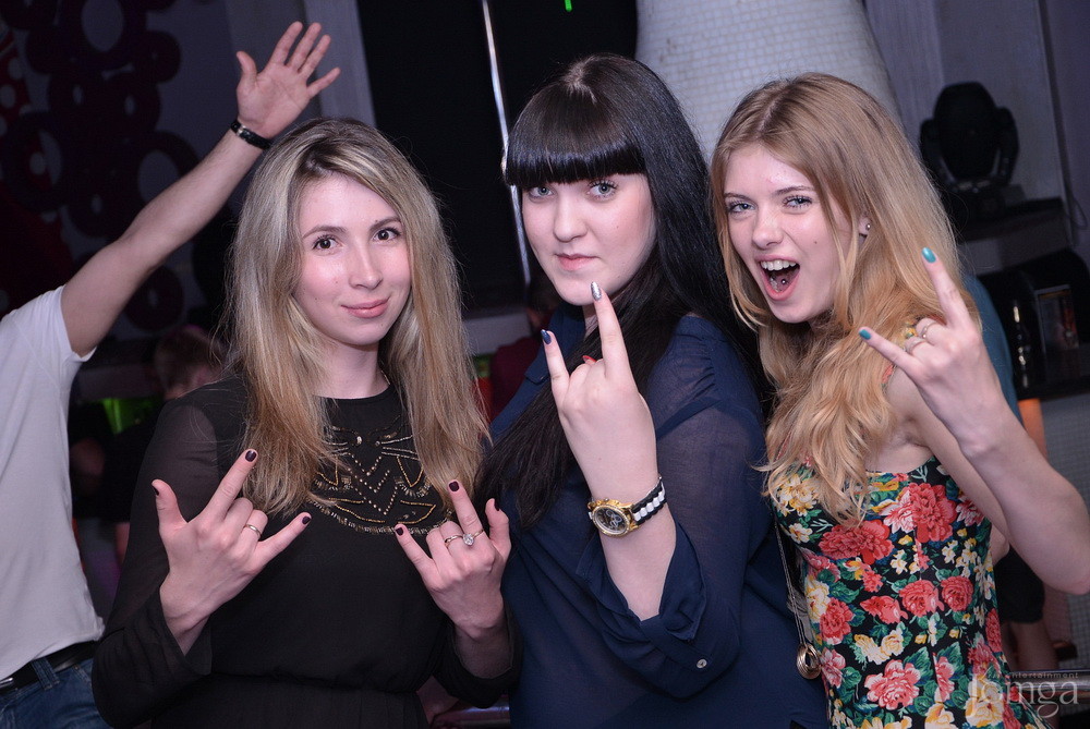 Фотография с Мокрая майка в Пятерочка