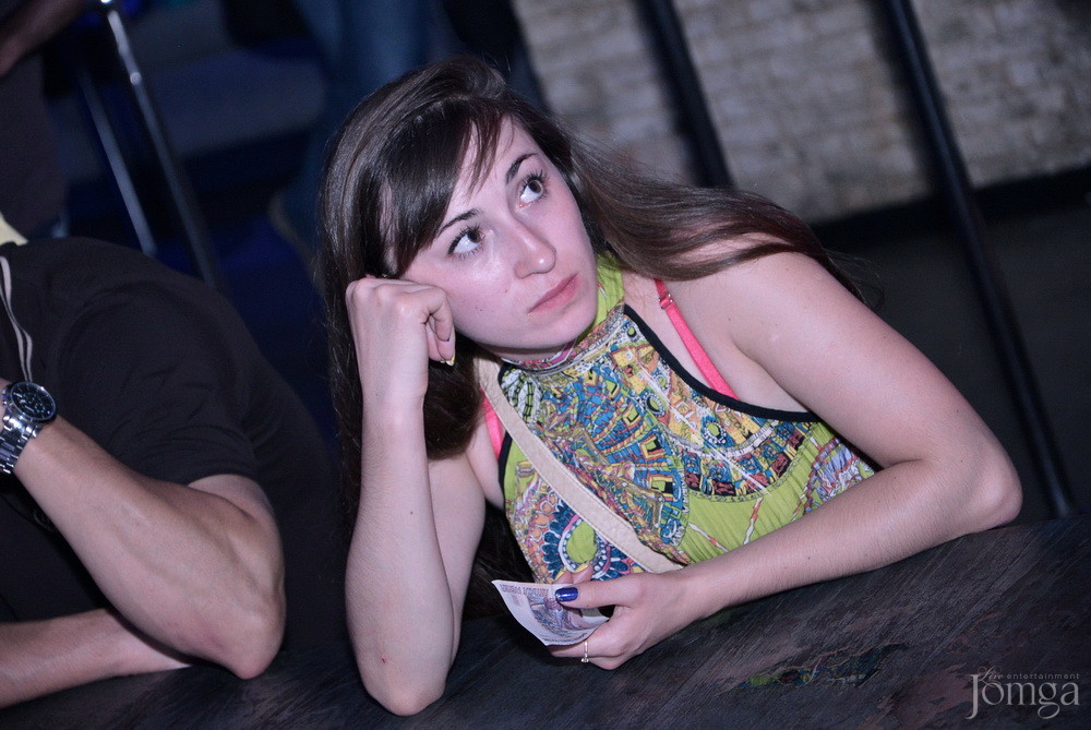 Фотография с Мокрая майка в Пятерочка