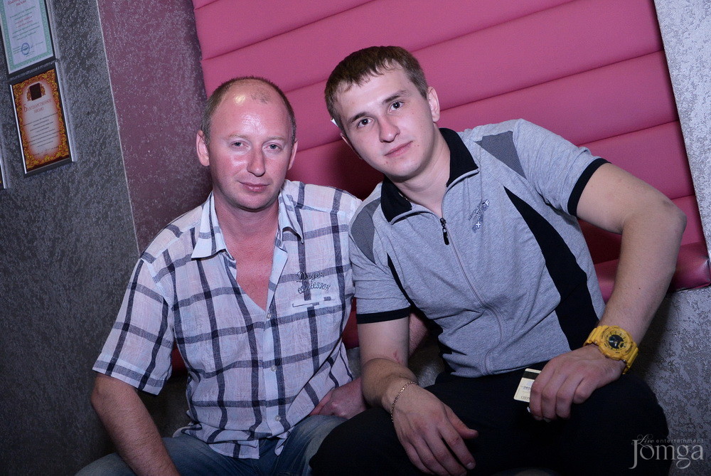 Фотография с Мокрая майка в Пятерочка